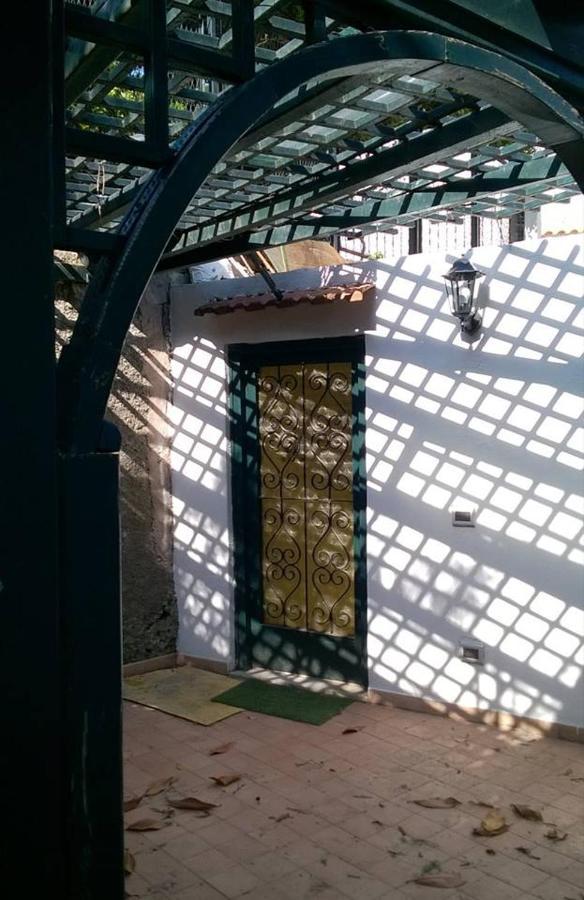 Villa Iscla Maison D'Hotes Ίσκια Εξωτερικό φωτογραφία